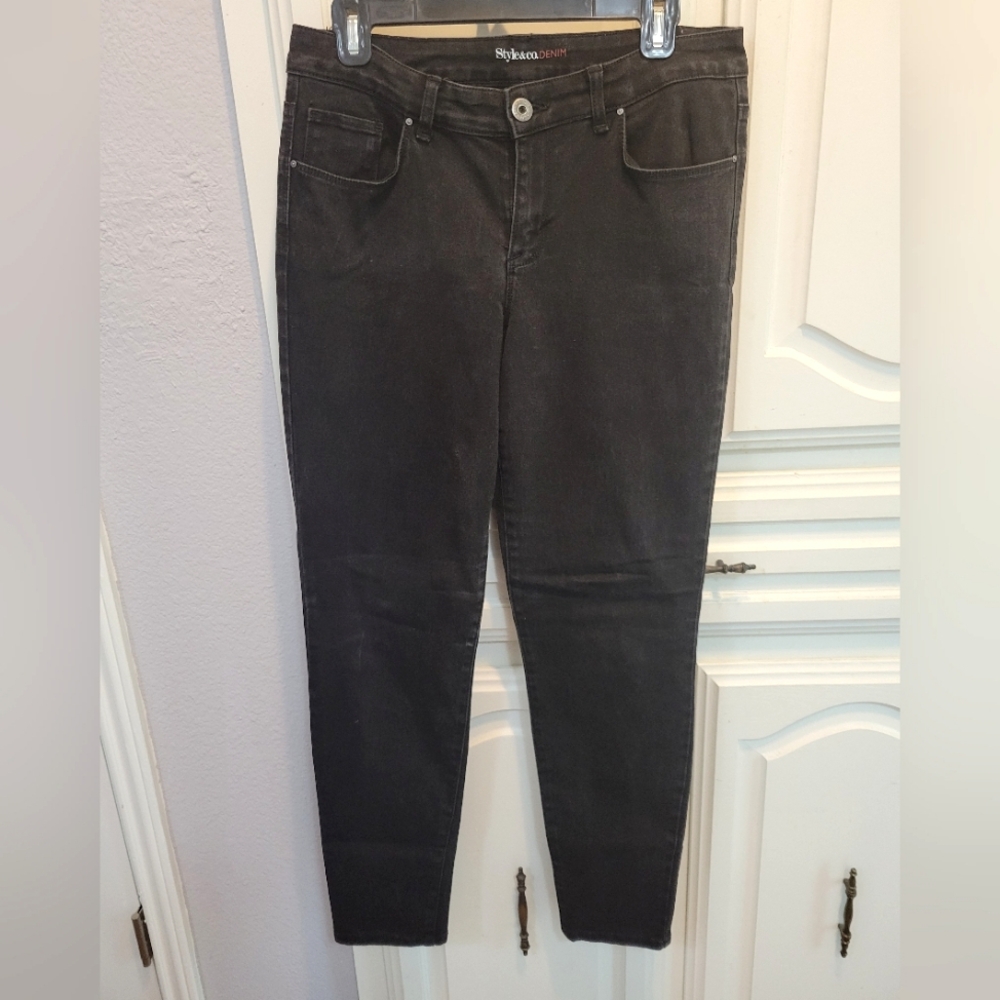 CURVY Style&Co Skinny Leg Jeans Sz8